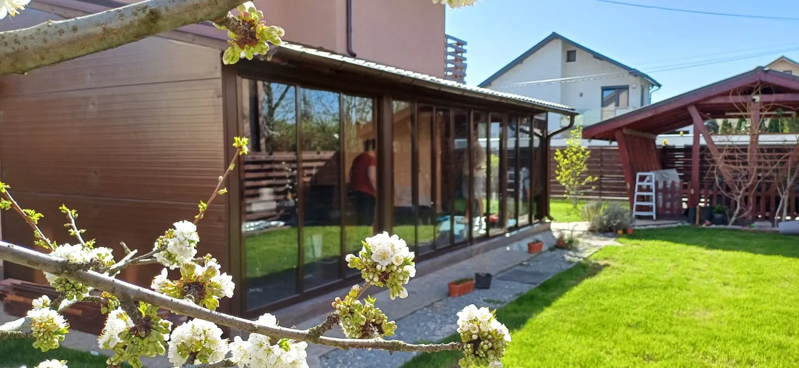 Închideri Terase cu Sticlă Securizată 