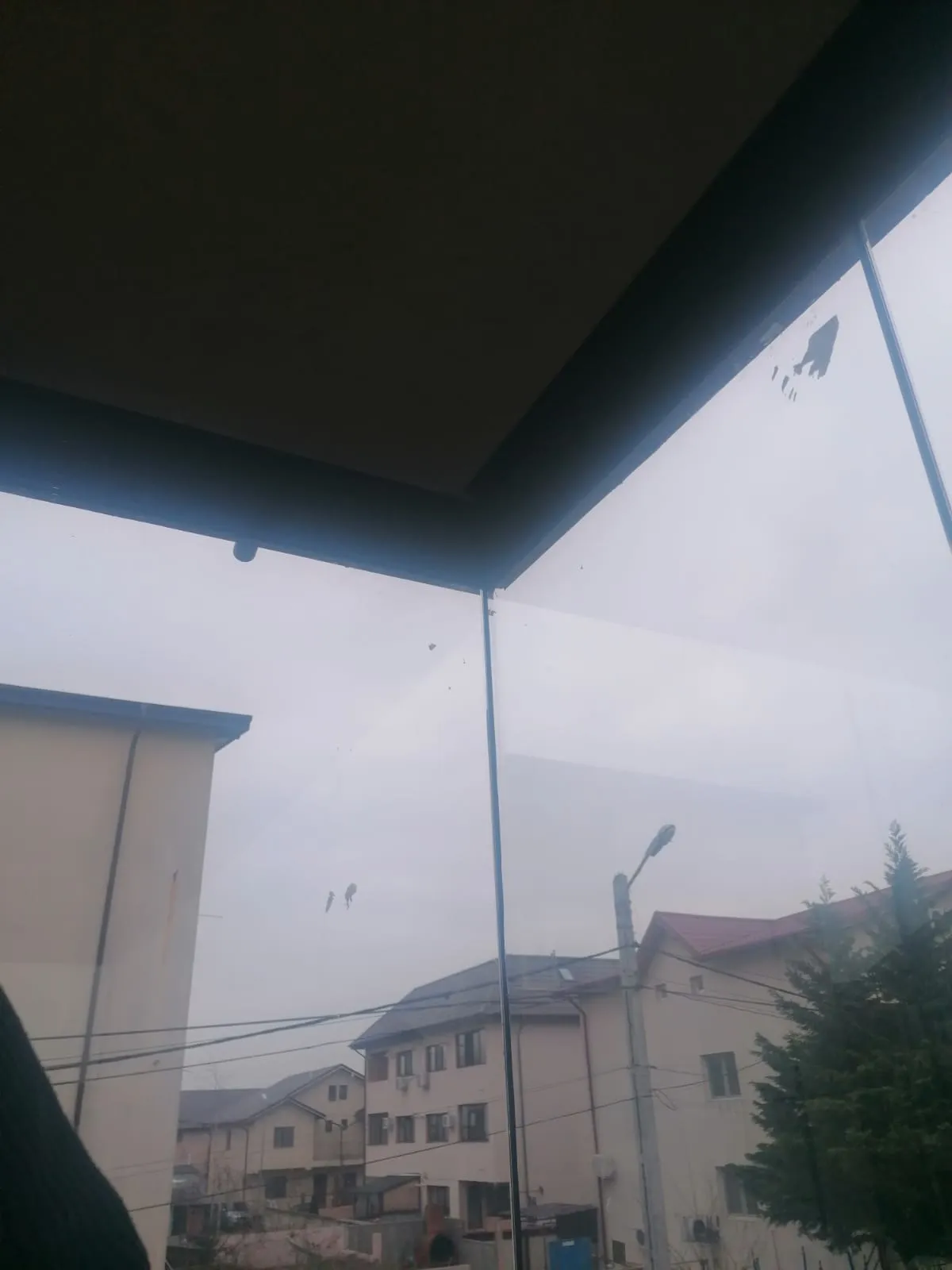 Închideri Balcoane cu Sticlă Securizată