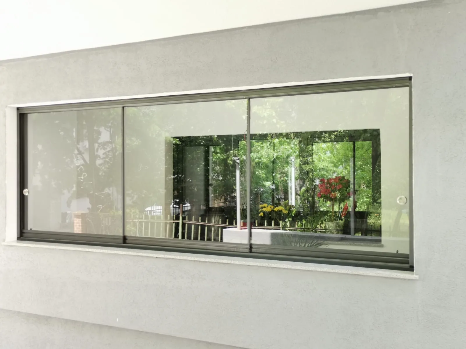 Închideri Balcoane cu Sticlă Securizată