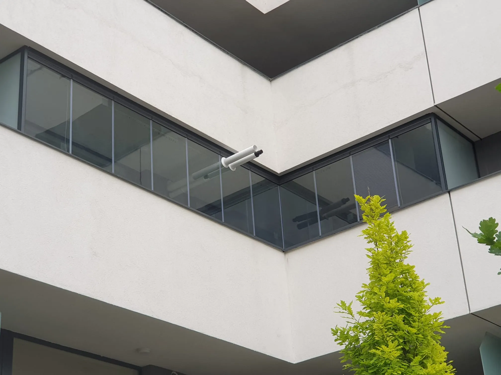 Închideri Balcoane cu Sticlă Securizată