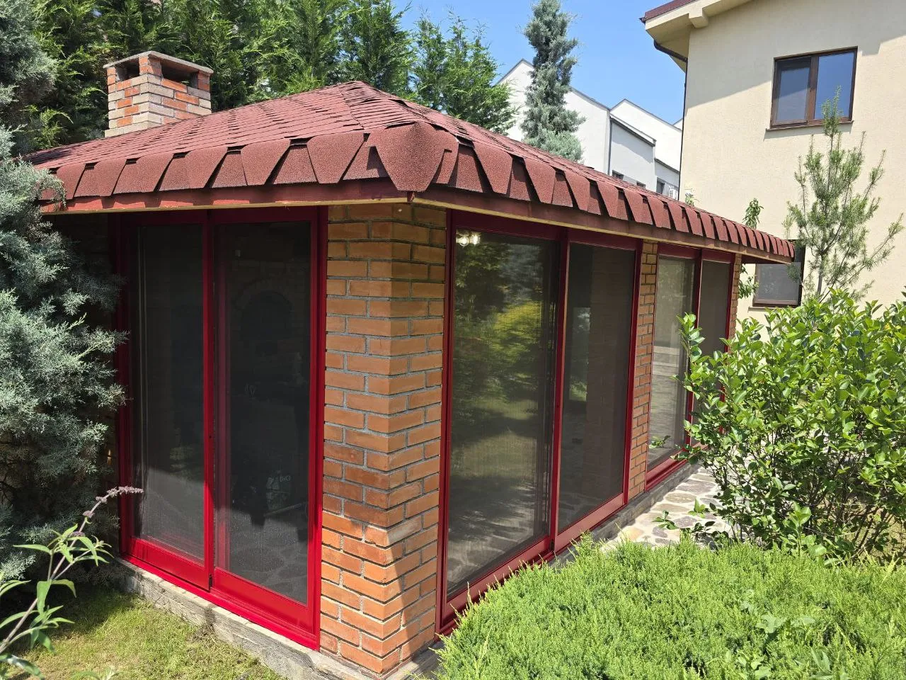 Închideri foișoare