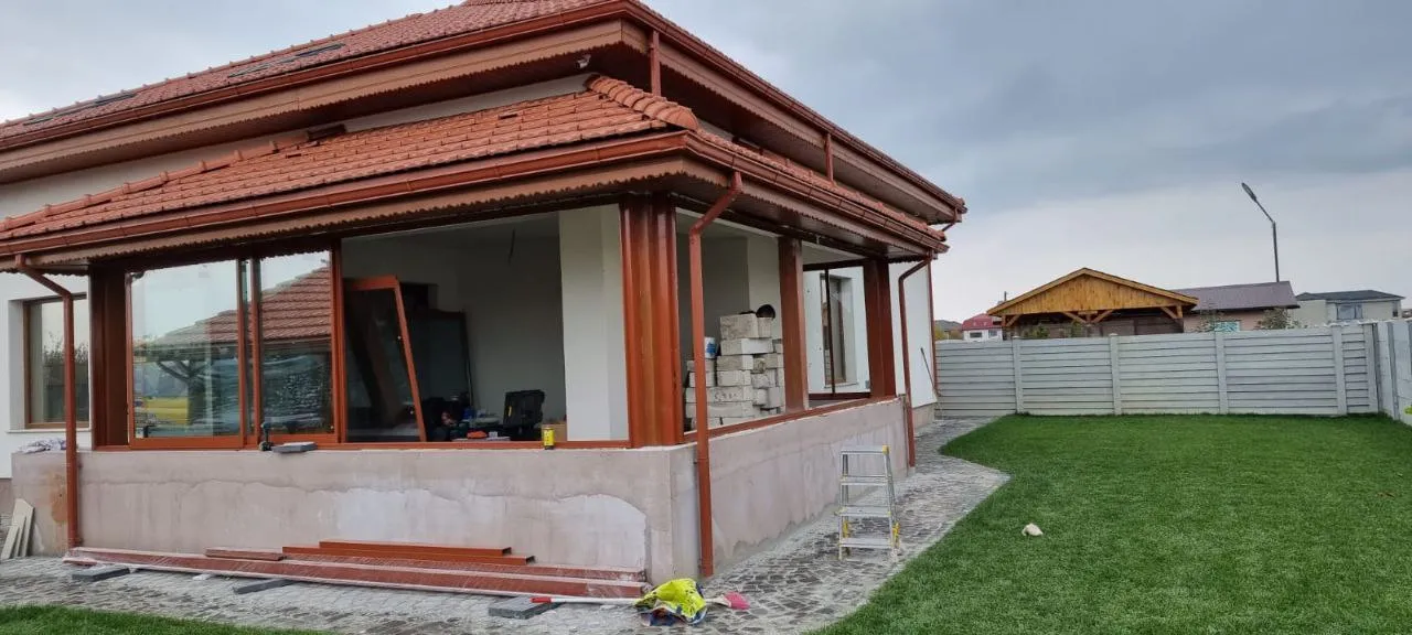 Sisteme glisante din aluminiu