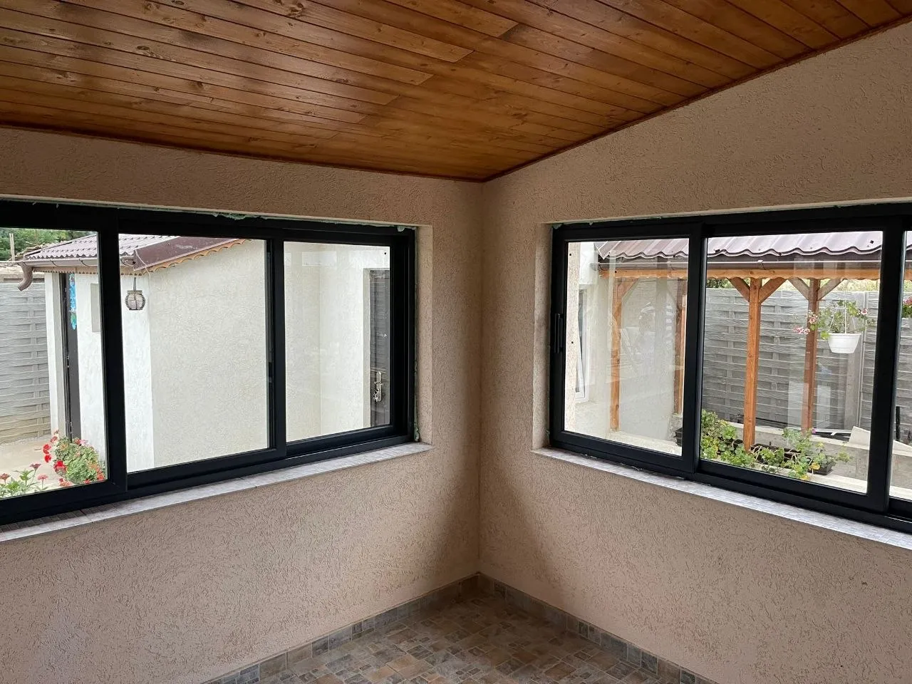 Sisteme glisante din aluminiu