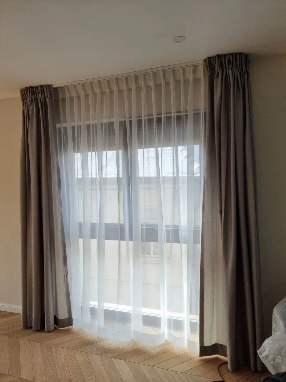 Perdele și draperii